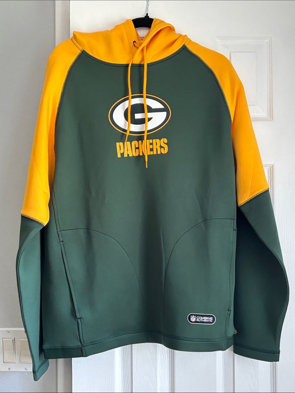 New Era Men’s NFL Combine Style Pullover Hoodie. Size L. Green & Gold/Packers.
